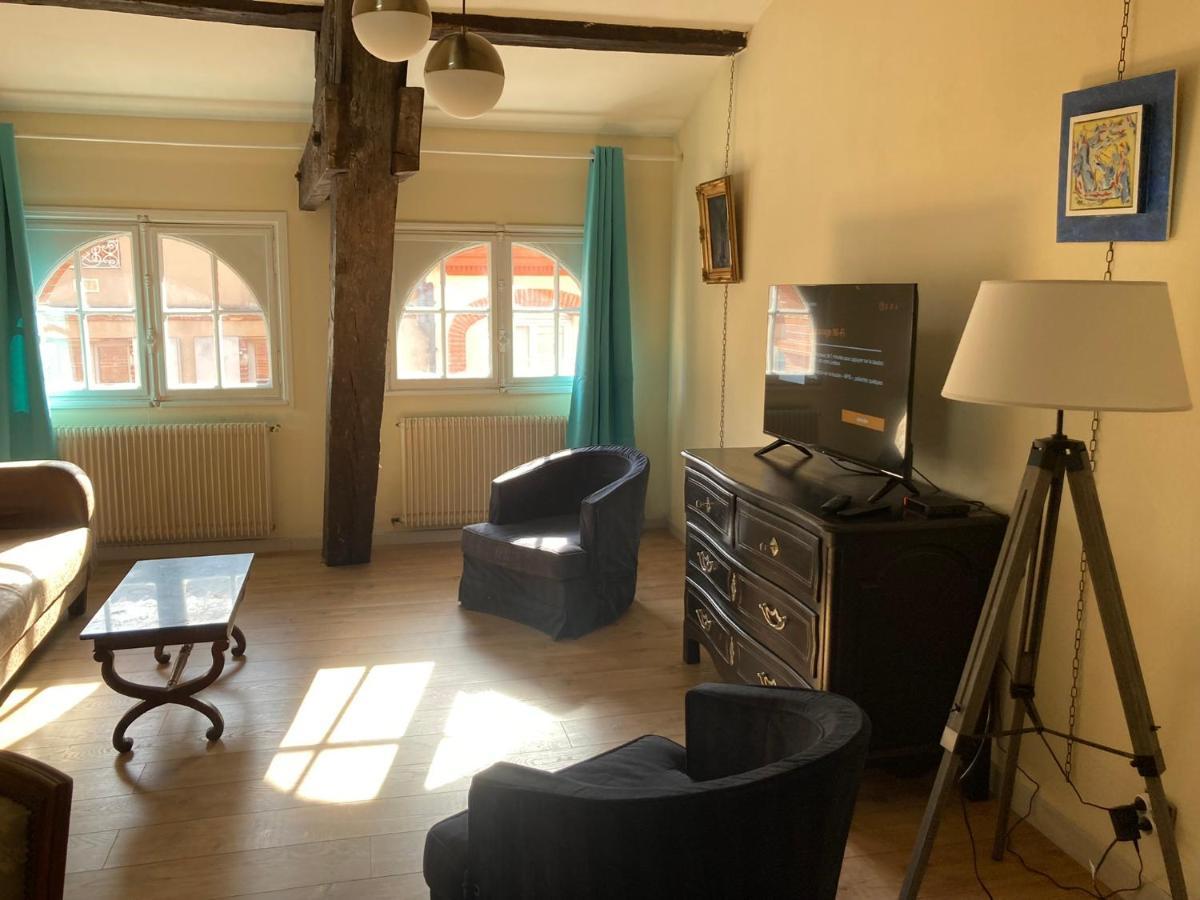 Appartement Centre: T2 Bis Dans Immeuble Historique Toulouse